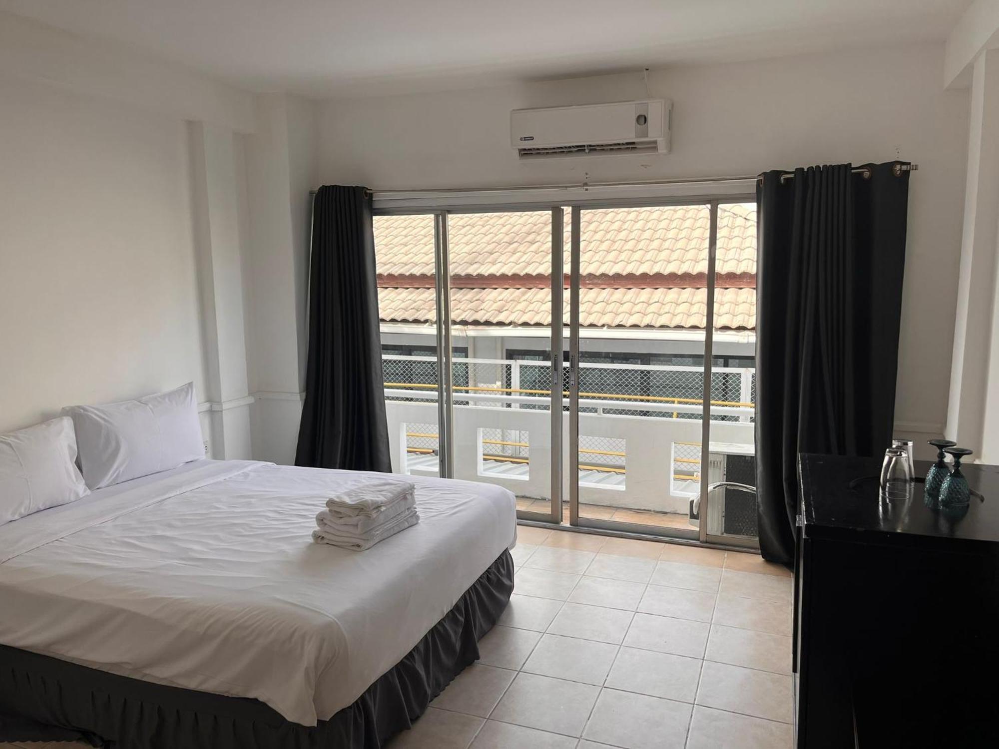 Shalom Center Chaweng Samui Hotel Luaran gambar